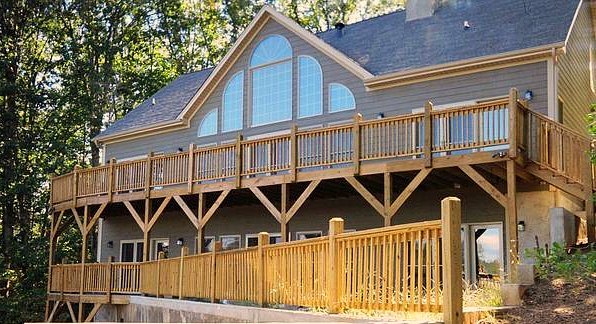 Lake Keowee Deck