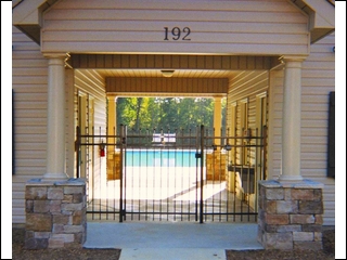 Aluminum Gate